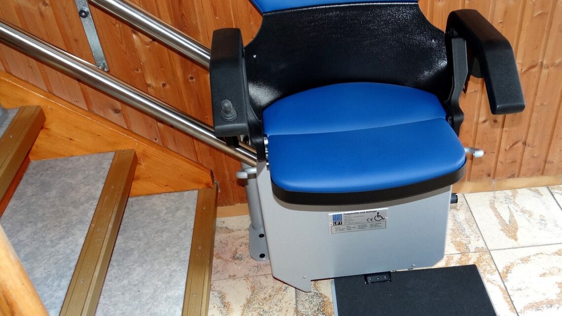 Langer zelfstandig wonen? Neem een traplift